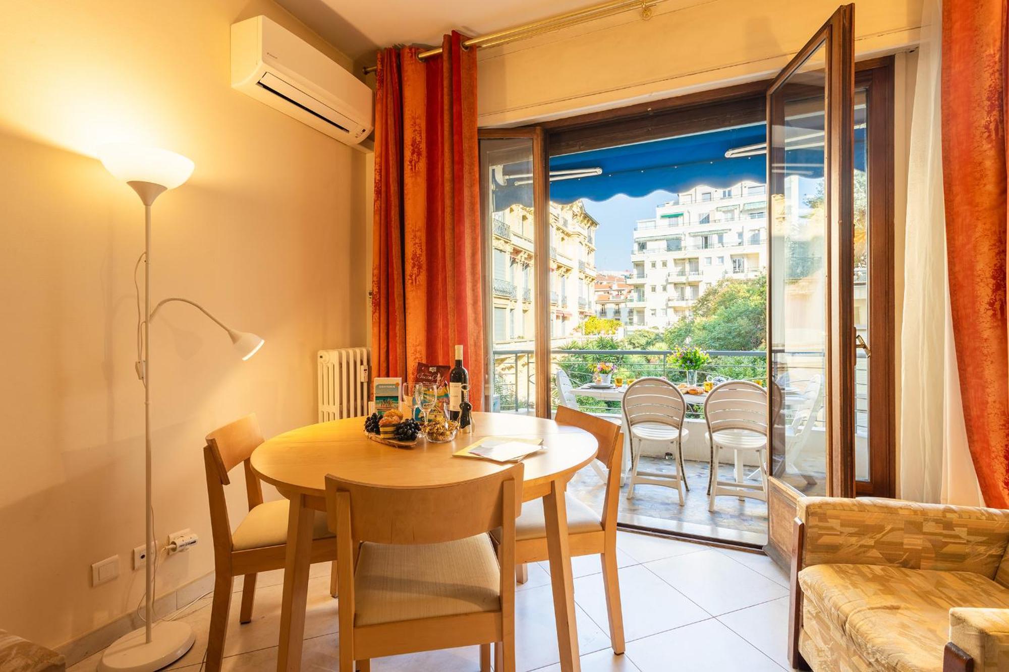 Le France-Massenet Ap3015 By Riviera Holiday Homes นีซ ภายนอก รูปภาพ